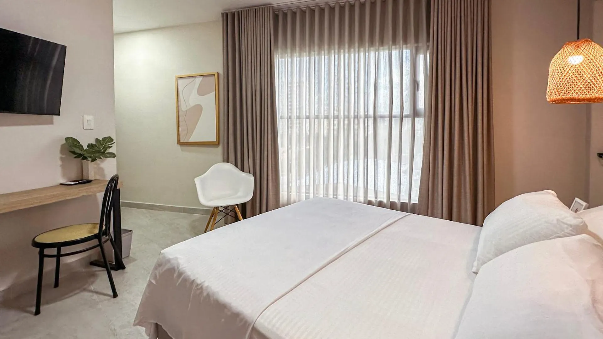 Hotel Amor De Mae 圣玛尔塔
