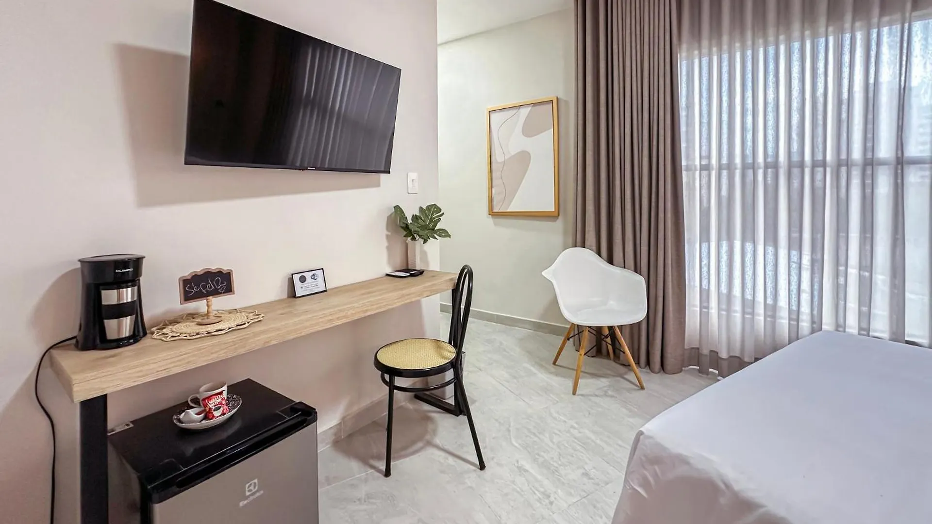 Hotel Amor De Mae 圣玛尔塔