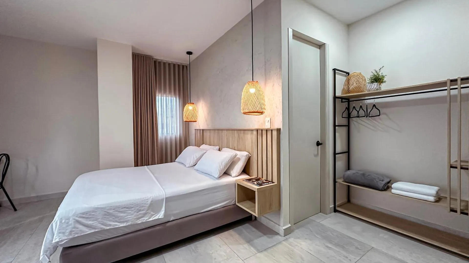 Hotel Amor De Mae 圣玛尔塔