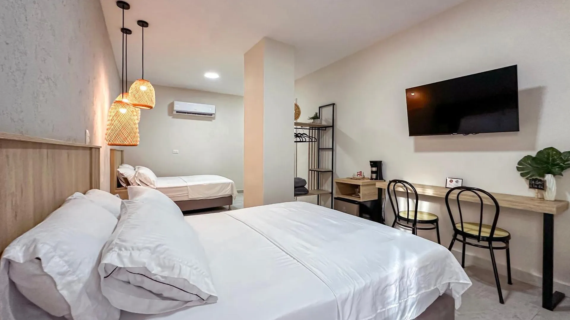 Hotel Amor De Mae 圣玛尔塔