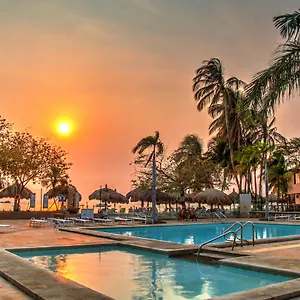 Hotel Estelar Santamar & Centro De Convenciones